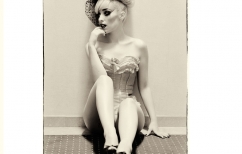 ΝΕΑ ΕΙΔΗΣΕΙΣ (Σιγά – σιγά, μη σκίσετε κάνα καλσόν!)