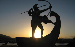 ΝΕΑ ΕΙΔΗΣΕΙΣ (Η ναυμαχία Μαρινάκη-Μαξίμου μόλις ξεκίνησε…)