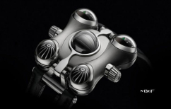 ΝΕΑ ΕΙΔΗΣΕΙΣ (Αυτό είναι το φουτουριστικό ρολόι των 230.000 δολαρίων (ΒΙΝΤΕΟ))