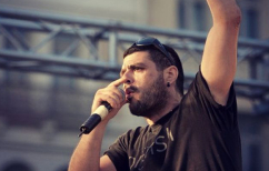 ΝΕΑ ΕΙΔΗΣΕΙΣ (Τα συγκλονιστικά λόγια του πατέρα του δολοφονημένου Παύλου Φύσσα στο δικαστήριο)