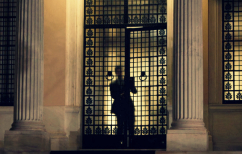 ΝΕΑ ΕΙΔΗΣΕΙΣ (Η Πυρκαγιά σιγοκαίει την κυβέρνηση – Αναζητούν σανίδα σωτηρίας στα αυθαίρετα)