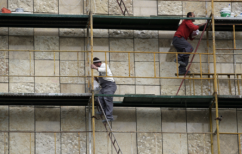 ΝΕΑ ΕΙΔΗΣΕΙΣ (Μητσοτάκης: Αναστολή για 3 χρόνια του ΦΠΑ για όλες τις οικοδομικές άδειες από το 2006)