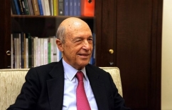 ΝΕΑ ΕΙΔΗΣΕΙΣ (Κ. Σημίτης: Ο κανόνας της επιτυχίας είναι «Όλοι μαζί»)