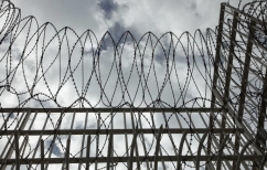 ΝΕΑ ΕΙΔΗΣΕΙΣ (Απέδρασε κρατούμενος από τις φυλακές Κασσάνδρας)