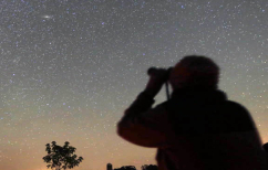 ΝΕΑ ΕΙΔΗΣΕΙΣ (Eπιστήμονες υπολόγισαν όλο το φως των άστρων από την αρχή του σύμπαντος και το αποτέλεσμα εντυπωσιάζει)